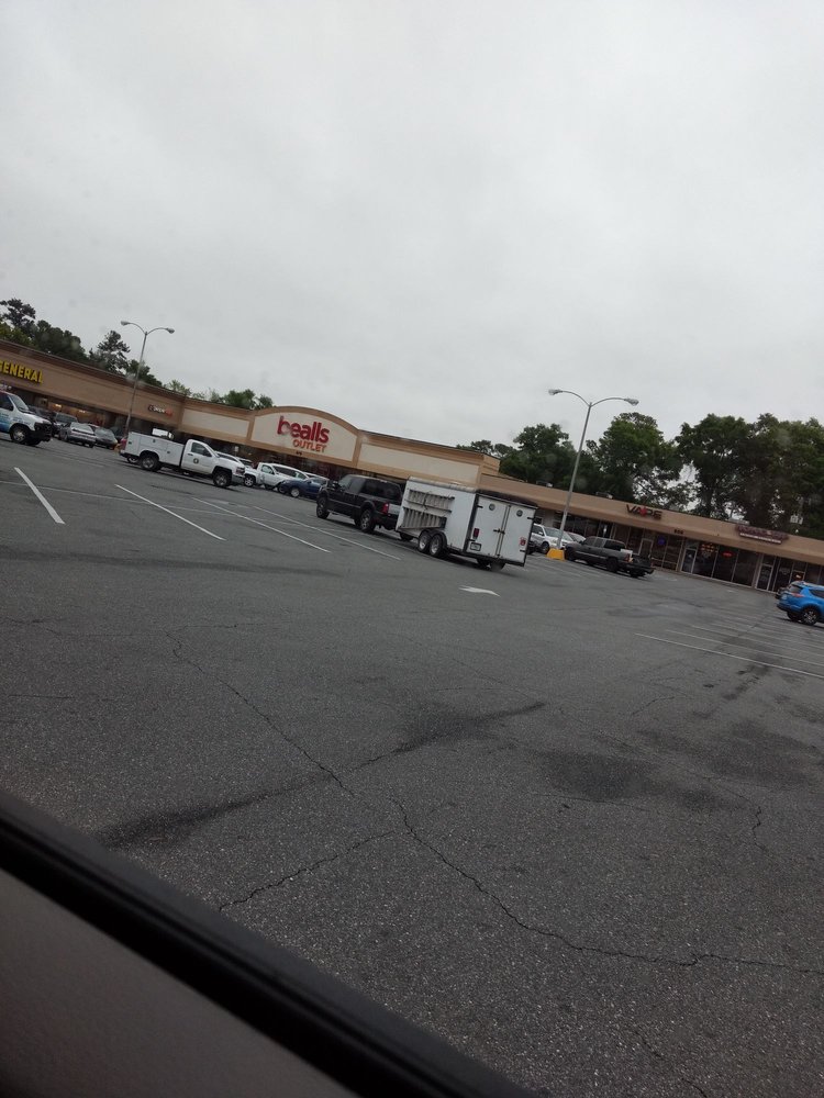 Beall's Outlet Store 543 Image