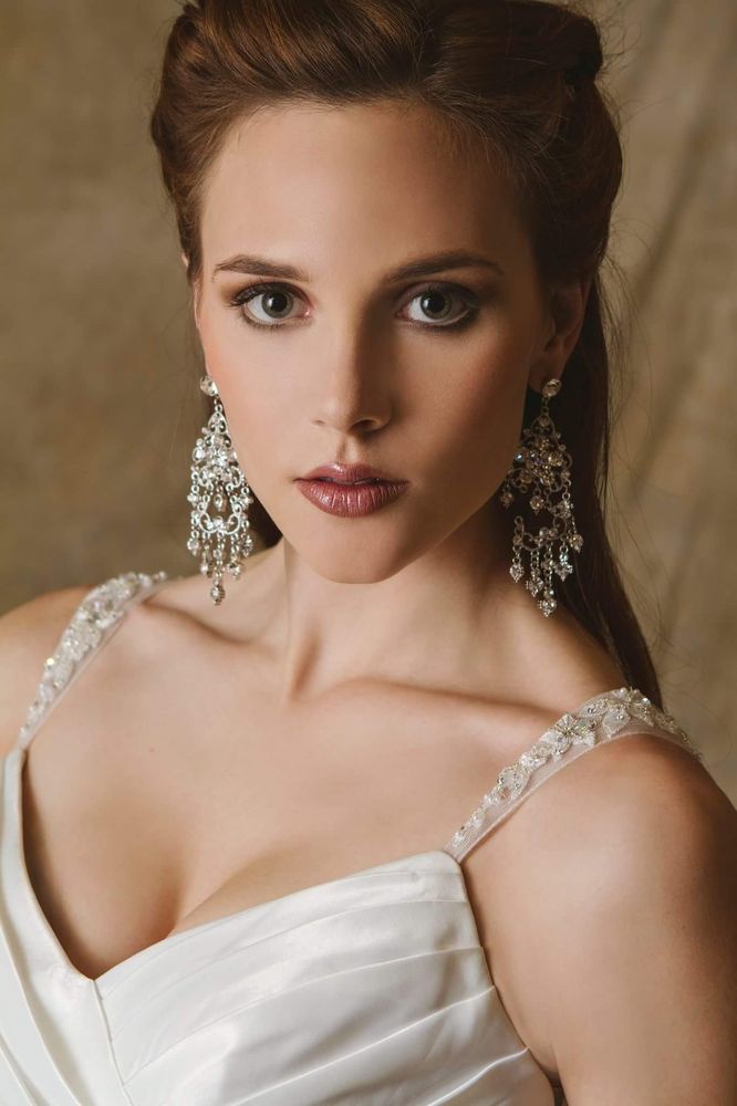 LJ HILL MAKEUP ARTISTRY Updated May 2024 Request an Appointment