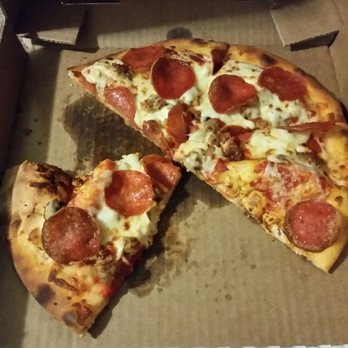 Tumby's Pizza - Six hefty slices for $6.99 with three toppings. What a deal! - Pizza Near Me - Los Angeles, California Tumby's Pizza - Six hefty slices for $6.99 with three toppings. What a deal! - Pizza Near Me - Los Angeles, California