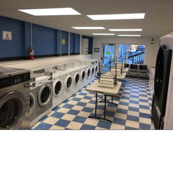 Squires Laundry and Showers - Open Easter. Daily Hours 6:00am to 9:00pm. - Laundromat Near Me - Juneau, Alaska