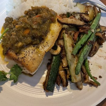 Pusadee's Garden - Halibut with mixed veggies, sticky rice with a spicy tamarind sauce. Delicious! - Thai Near Me - Pittsburgh, Pennsylvania Pusadee's Garden - Halibut with mixed veggies, sticky rice with a spicy tamarind sauce. Delicious! - Thai Near Me - Pittsburgh, Pennsylvania