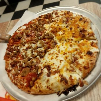 Legends & Lore Pizzeria - Chicken Wings Near Me - Madisonville, Tennessee