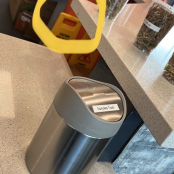 Raw Earth Juicery - Roach on the counter where food is served - Juice Bars & Smoothies Near Me - Fresno, California Raw Earth Juicery - Roach on the counter where food is served - Juice Bars & Smoothies Near Me - Fresno, California