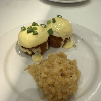 Phoebe's Diner - Hashbrown Casserole, Crab Cake Benedict - Diners Near Me - Austin, Texas