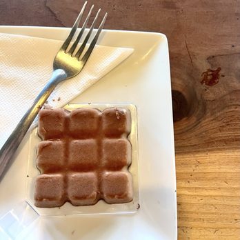 Figaro Dessert Cafe - Chocolate Bar (GF/V) - Gelato Near Me - San Diego, California Figaro Dessert Cafe - Chocolate Bar (GF/V) - Gelato Near Me - San Diego, California