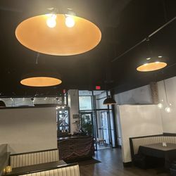 The Brick Oven - Lobby
