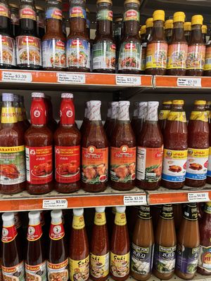 New Bangluck Market by null