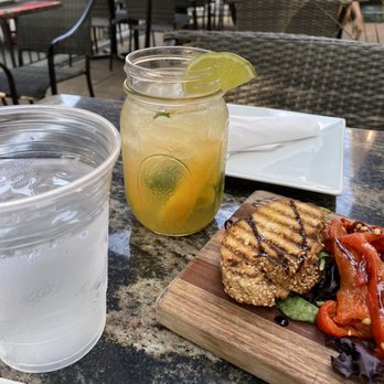 Bar Avalon - White sangria - Italian Near Me - West Chester, Pennsylvania