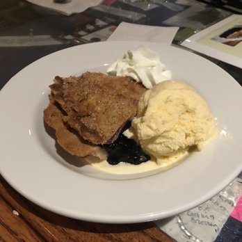 Side Street Cafe - Blueberry pie w/ ice cream - American Near Me - Bar Harbor, Maine Side Street Cafe - Blueberry pie w/ ice cream - American Near Me - Bar Harbor, Maine
