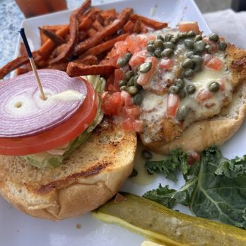 Lazy Days Restaurant - Fish sandwich with key lime sauce and capers - Seafood Near Me - Islamorada, Florida Lazy Days Restaurant - Fish sandwich with key lime sauce and capers - Seafood Near Me - Islamorada, Florida
