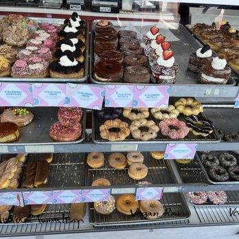 Friendly Donuts - Donuts Near Me - Orange, California Friendly Donuts - Donuts Near Me - Orange, California