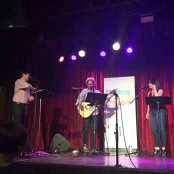 The Bell House - Be sure to eat before you come. There are snacks but they are expensive! - Music Venues Near Me - Brooklyn, New York