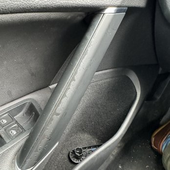 Carvana Chicago - Grimy door handle. I don't know what's going on here but it's bumpy and gross. Bonus: random part that flies to nothing. - Car Dealers Near Me - Oak Brook, Illinois Carvana Chicago - Grimy door handle. I don't know what's going on here but it's bumpy and gross. Bonus: random part that flies to nothing. - Car Dealers Near Me - Oak Brook, Illinois