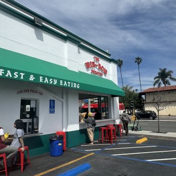 The Win-Dow Long Beach - Burgers Near Me - Long Beach, California