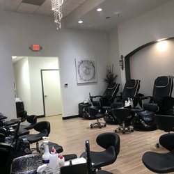 Nails & Beyond