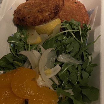 Garbo’s - Crab cakes - Seafood Near Me - Austin, Texas