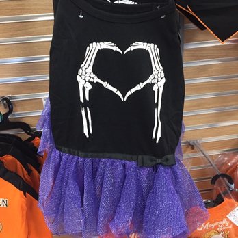 PetSmart - Dress for dogs - Pet Stores Near Me - Virginia Beach, Virginia