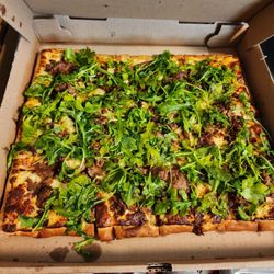 D'Avolio Olive Oils - Steak pizza