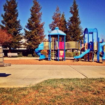 John Erb Park - Parks Near Me - Tracy, California