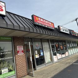 Calcutta Chinese Food - Outside
