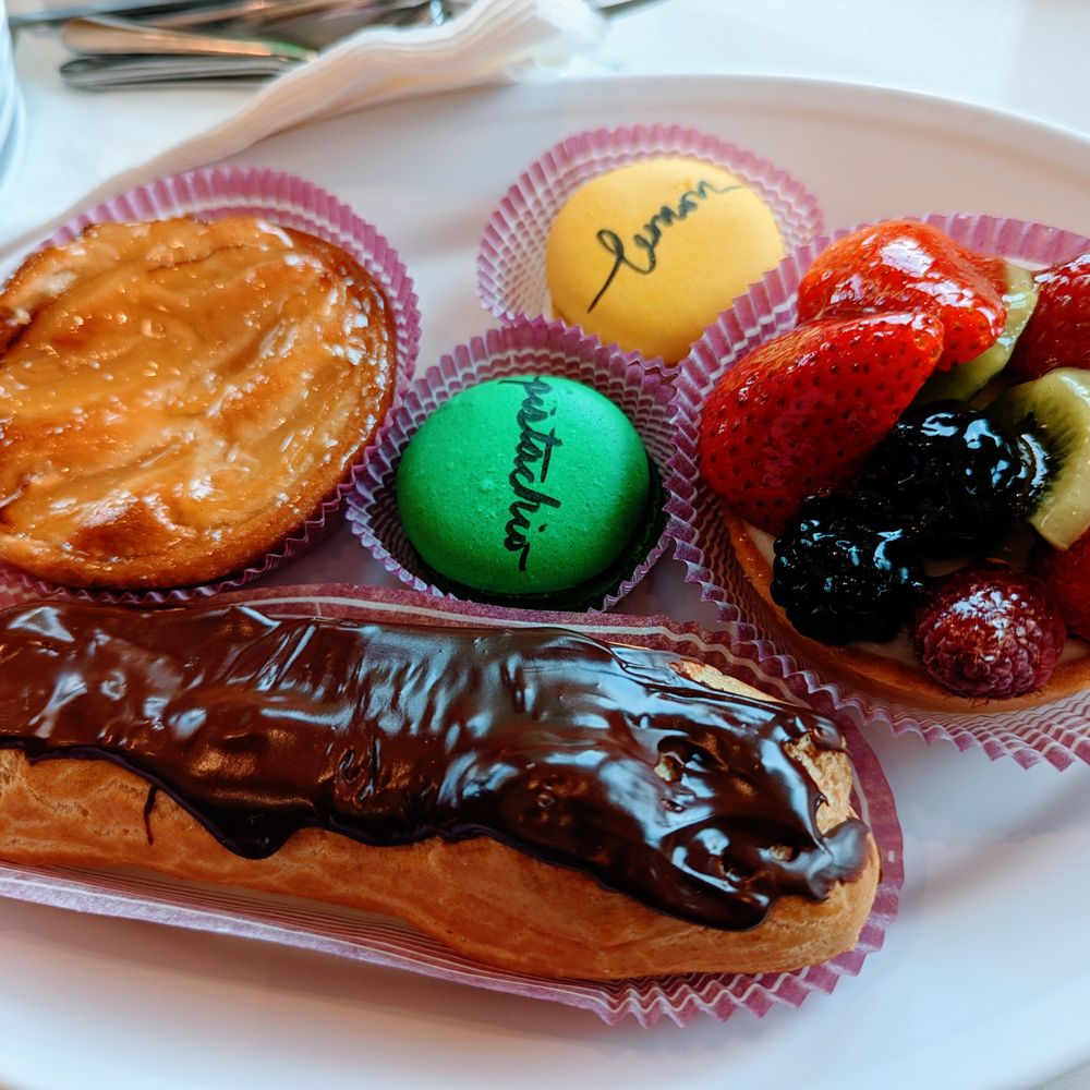 French Riviera Bakery Cafe - Eclaire, tarts, macarons, fruit cup. - Bakeries Near Me - Houston, Texas