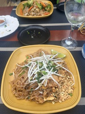 Mango Tree Thai Cafe by null