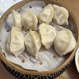 8 Piece Soup Dumpling 8