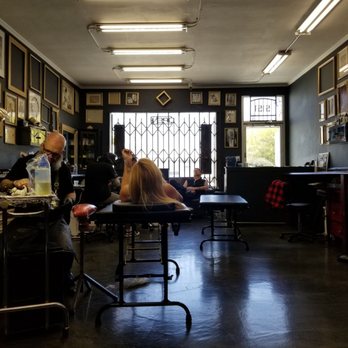 North Hollywood Tattoo Studio - The shop looking towards the front - Tattoo Near Me - N Hollywood, California North Hollywood Tattoo Studio - The shop looking towards the front - Tattoo Near Me - N Hollywood, California