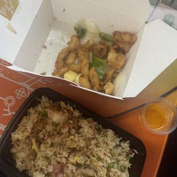 China Fusion Restaurant - Sweet & Sour Chicker L, House Fried Rice - Chinese Near Me - La Costa, California