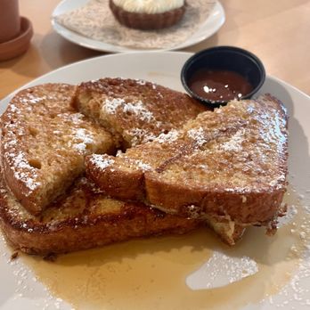 Alder Bakery & Eatery - Brioche French toast - Bakeries Near Me - Chester, Vermont