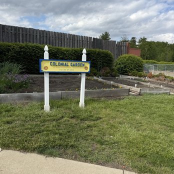 Woodbrook Elementary School - Student garden - Elementary Schools Near Me - Carmel, Indiana Woodbrook Elementary School - Student garden - Elementary Schools Near Me - Carmel, Indiana