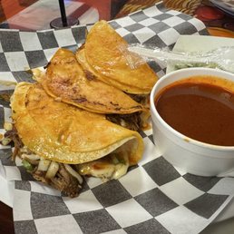Birria Quesa Tacos Birria Quesa Tacos