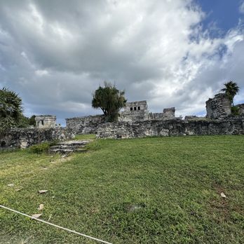 Zona Arqueológica de Tulum - Landmarks & Historical Buildings Near Me - Tulum, ROO