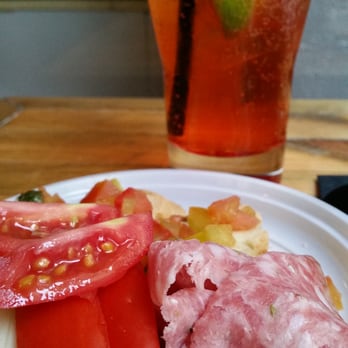 Caffè Notte - Spritz and bar snacks - Bars Near Me - Florence, FI