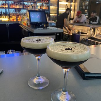 Lincoln Social Rooftop - Espresso martini with tequila - American Near Me - Columbus, Ohio Lincoln Social Rooftop - Espresso martini with tequila - American Near Me - Columbus, Ohio