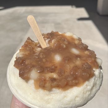 Ice Garden - #5 Combo: Taro topping (homemade), milk shave ice, mochi balls (homemade) - Desserts Near Me - Aiea, Hawaii