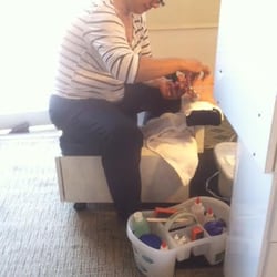 Dilsa's Hair Studio - Lan doing a manicure