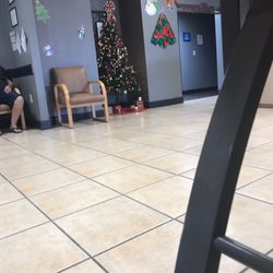 Hart Family Dental - The waiting room was the cleanest part