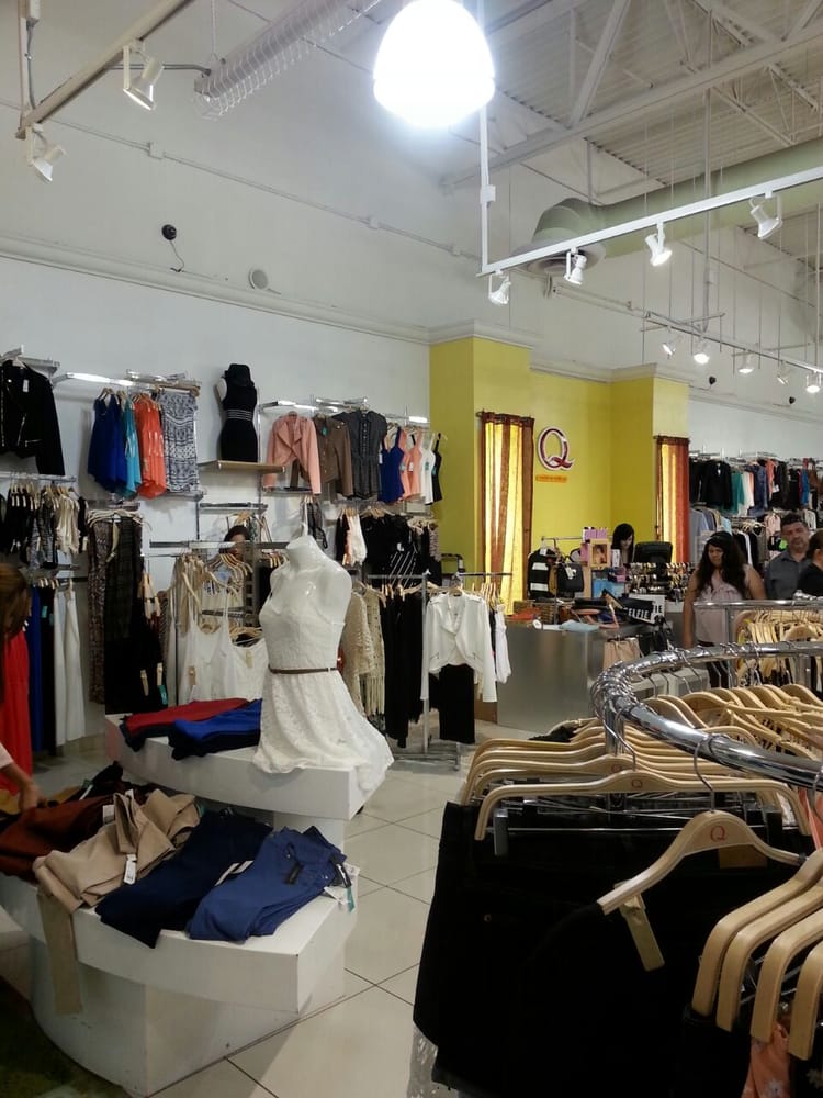 FASHION Q 1982 Updated September 2024 5000 S Arizona Mills Cir