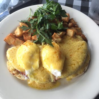 The Kettle - Eggs benedicts - Diners Near Me - Manhattan Beach, California The Kettle - Eggs benedicts - Diners Near Me - Manhattan Beach, California