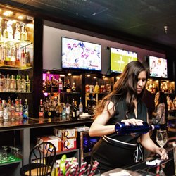 Bayside Bar and Lounge