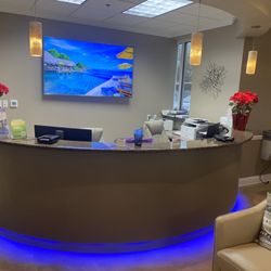 Seaside Dental of Jacksonville Beach - Front desk