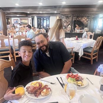 Stein Eriksen Lodge - Bro and nephew activating their 2nd stomach - Hotels Near Me - Park City, Utah Stein Eriksen Lodge - Bro and nephew activating their 2nd stomach - Hotels Near Me - Park City, Utah