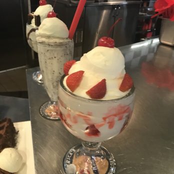 Pappas Burger - I may skip straight through to dessert - Burgers Near Me - Houston, Texas Pappas Burger - I may skip straight through to dessert - Burgers Near Me - Houston, Texas