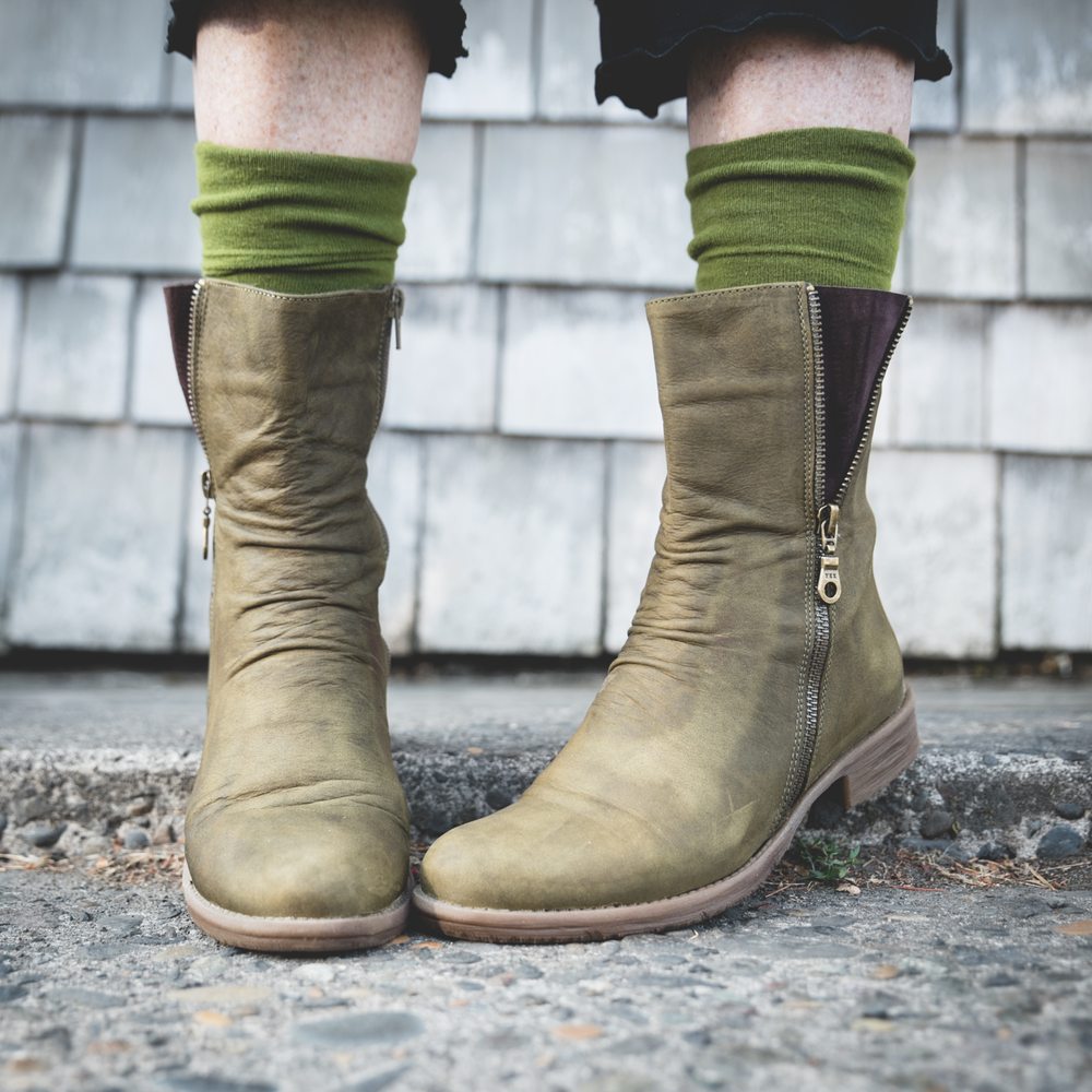 SWITCH SHOES AND CLOTHING 11 Photos & 30 Reviews Shoe Stores 7871