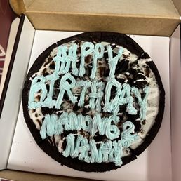 Mint Chocolate Chip Polar Pizza® Ice Cream Treat Mint Chocolate Chip Polar Pizza® Ice Cream Treat