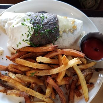 Cedar Street Grille - Stuffed Burrotio - New American Near Me - Sturbridge, Massachusetts