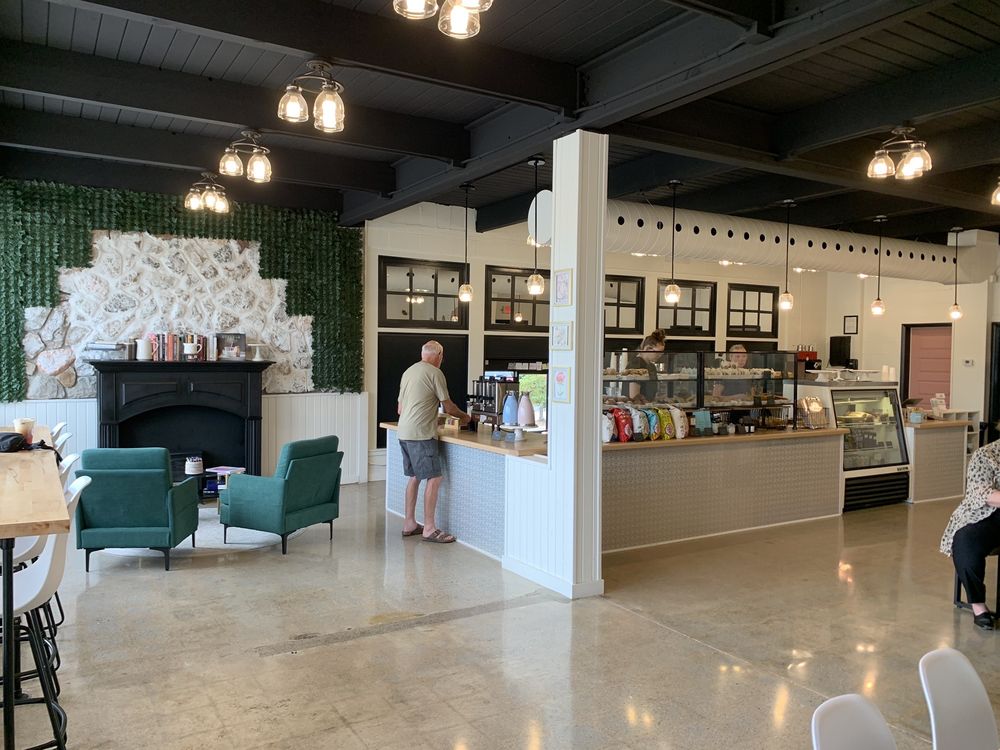 BATCH BAKER COMPANY Updated September 2024 115 Jackson St, Brillion, Wisconsin Cafes