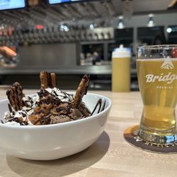 Bridger Brewing - Sundae and a half pour of the Mad Mile