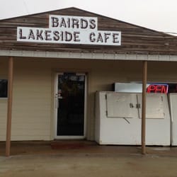 Bairds Lakeside Cafe - Great food feiendly